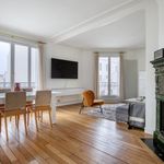 Appartement de 838 m² avec 2 chambre(s) en location à Levallois-Perret