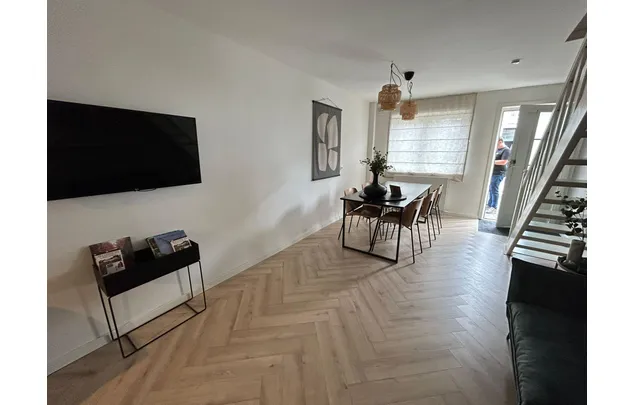 Huur 4 slaapkamer appartement van 75 m² in Boschpoort