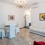 Rent 1 bedroom apartment of 85 m² in milan