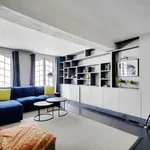 Rent 1 bedroom apartment of 700 m² in Paris