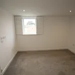 Rent 2 bedroom flat in Trafford