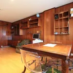 Rent a room of 120 m² in madrid