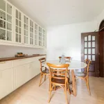 Rent 5 bedroom house in Setúbal