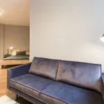 Miete 1 Schlafzimmer wohnung von 484 m² in Berlin