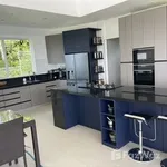 Rent 5 bedroom house of 1100 m² in Phuket