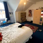 Rent 6 bedroom house in Swansea