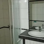 Rent 2 bedroom apartment of 31 m² in Sens