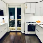 Rent 1 bedroom apartment of 85 m² in Frankfurt