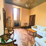 Rent 5 bedroom apartment of 163 m² in Osimo