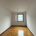 Rent 3 bedroom apartment of 96 m² in Porto