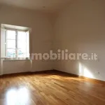 Rent 5 bedroom apartment of 200 m² in Lucca