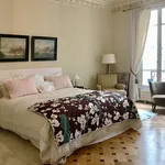 Rent 3 bedroom apartment of 180 m² in Monceau