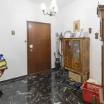 Rent 7 bedroom apartment of 105 m² in Genova