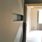 Affitto 3 camera appartamento di 103 m² in Turin