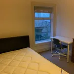 Rent 5 bedroom house in Swansea