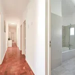 Rent 11 bedroom apartment in Lisbon