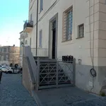 Affitto 3 camera appartamento di 84 m² in Roma