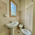 Rent 1 bedroom apartment of 16 m² in Napoli