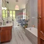 Rent 5 bedroom apartment of 200 m² in Moncalieri