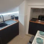 Rent 1 bedroom apartment in Lisbon