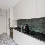 Rent 3 bedroom apartment of 92 m² in Lisbon