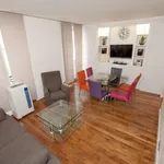 Appartement de 57 m² avec 1 chambre(s) en location à Paris