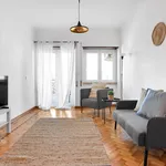 Rent 2 bedroom apartment of 92 m² in Almada