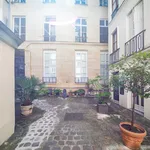 Appartement de 753 m² avec 1 chambre(s) en location à Paris