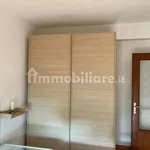 Affitto 4 camera appartamento di 110 m² in Latina