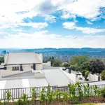 Rent 5 bedroom house of 300 m² in Pretoria