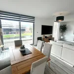 Rent 3 bedroom flat in East Midlands