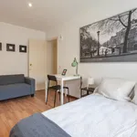 Rent 5 bedroom apartment in Valencia