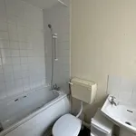 Rent 3 bedroom house in East Midlands