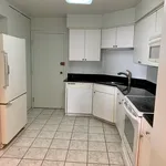 Rent 2 bedroom apartment of 133 m² in Chicago