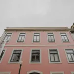 Rent 1 bedroom apartment of 70 m² in Porto