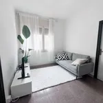 Rent a room of 66 m² in barcelona