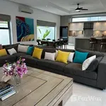 Rent 4 bedroom house of 290 m² in Phuket