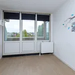 Huur 3 slaapkamer appartement van 65 m² in Slotermeer-Zuidoost