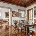 Rent 5 bedroom apartment of 260 m² in Rome