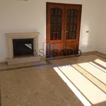 Rent 2 bedroom apartment of 95 m² in Seixal