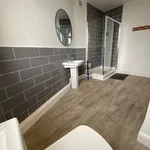 Rent 5 bedroom house in Swansea