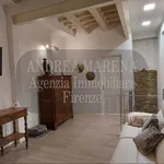 Affitto 4 camera appartamento di 95 m² in Florence