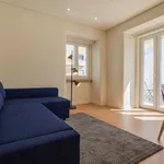 Rent 2 bedroom apartment of 75 m² in lisbon