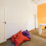 Rent 1 bedroom apartment of 60 m² in Florence