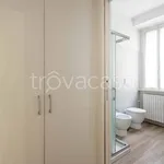 Rent 1 bedroom apartment of 40 m² in Milano