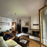 Rent 4 bedroom apartment of 115 m² in Dervio