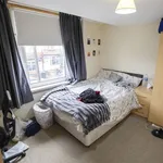 Rent 4 bedroom flat in West Midlands