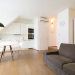 Miete 1 Schlafzimmer wohnung von 495 m² in vienna