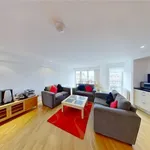 Rent 2 bedroom flat in Scotland