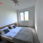 Pronajměte si 2 ložnic/e byt o rozloze 48 m² v krc